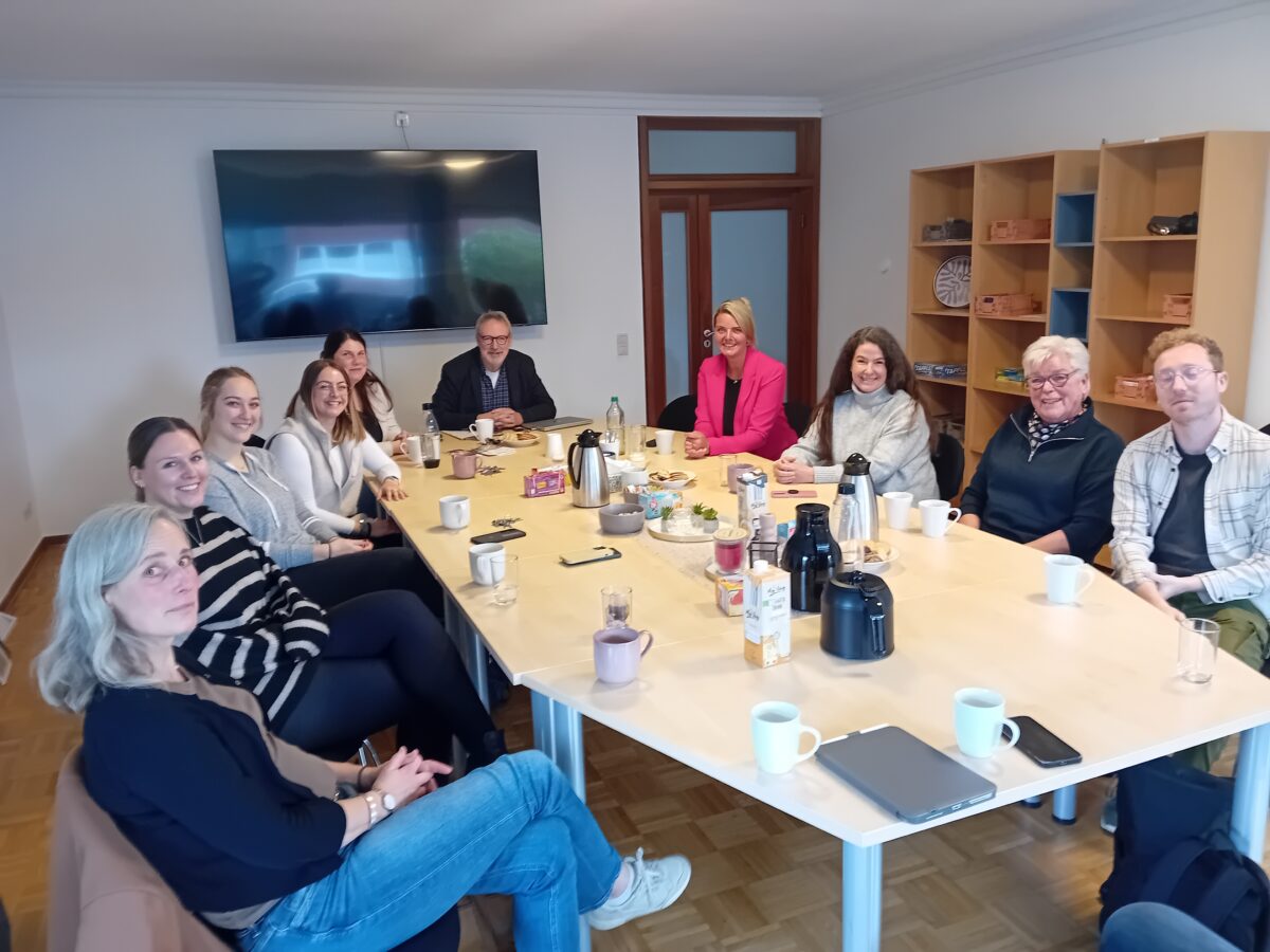 Das aktuelle Bild hat keinen Alternativtext. Der Dateiname ist: EJHM_Christina-Schulze-Foecking_2025_10_31-scaled.jpg